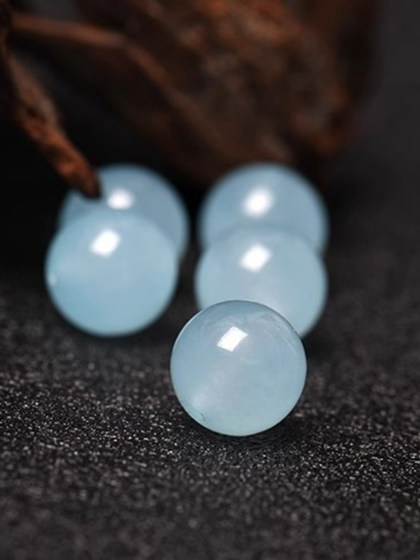 Mengyin DIY Natural 7A Sea Seaphire Chalcedony Beads 반제품 DIY 액세서리 액세서리 재료 가벼운 블루 라운드 비드 Mengyin DIY Natural 7A Sea Seaphire Chalcedony Beads 반제품 DIY 액세서리 액세서리 재료 가벼운 블루 라운드 비드