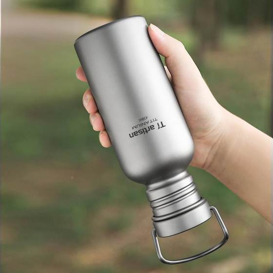 2025 New Style Craftsman Pure Titanium Water Self-Cup 야외 스포츠 수용 용량 휴대용 자전거 타기 및 방해받지 않습니다. 2025 New Style Craftsman Pure Titanium Water Self-Cup 야외 스포츠 수용 용량 휴대용 자전거 타기 및 방해받지 않습니다.