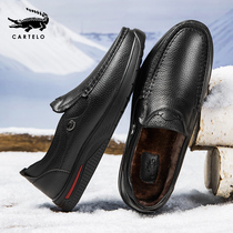 Crocodile leather shoes mens leather winter mens shoes middle-aged dad plus velvet shoes thick bottom warm business casual cotton shoes