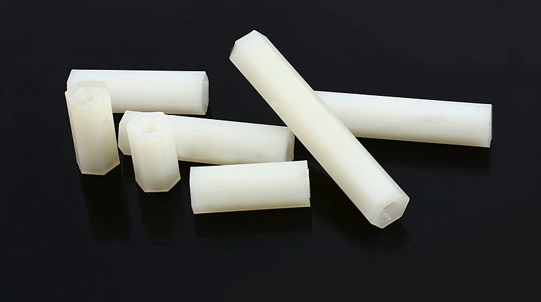 六角尼龙柱 平头双通尼龙柱 隔离柱 塑料支撑柱 m2 m2.5 m3