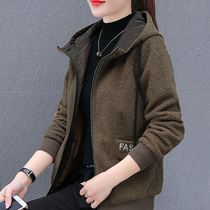 Spring small sub cashmere short style jacket woman 2022 new spring and autumn foreign air fashion 100 hitch pop blouse