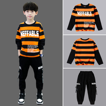 Boys autumn suit 2021 new big boy boys handsome two-piece set Childrens stripes spring and autumn Korean version of the tide