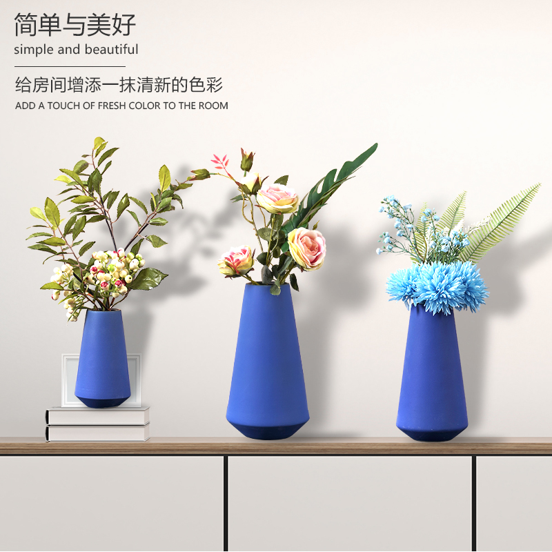 Nordic light key-2 luxury flower arranging blue vase dried flowers sitting room adornment table modern style of TV ark, ceramic furnishing articles