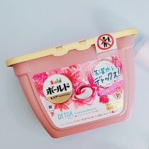 Japanese original clothing imported P&G Bina gel Gel Laundry Clot concentrated and decontaminated soft and smooth antibacterial Rose Fragrant Laundry Detergent