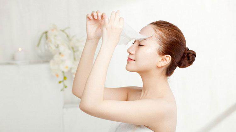 拯救干燥脱皮,懒癌美女补水小妙招