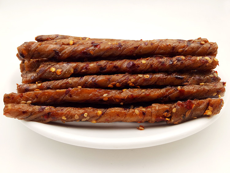 东北大妈豆筋150g香辣麻辣豆筋棒豆皮卷80后怀旧零食辣条豆腐干_7折