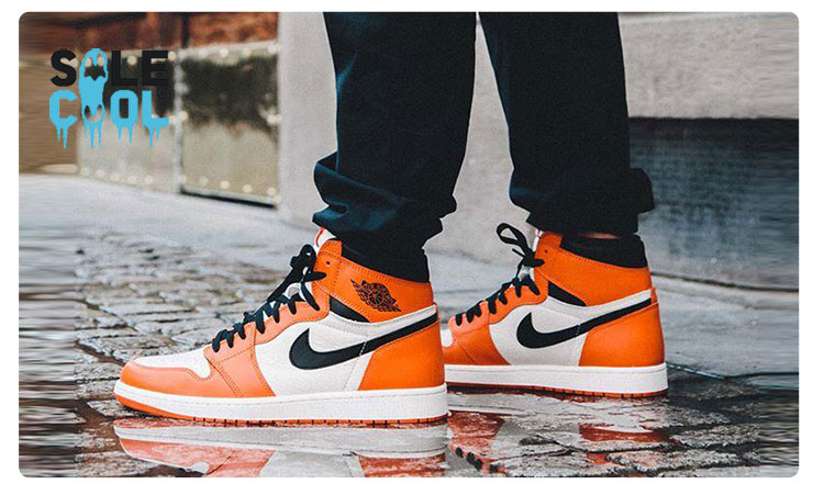 Nike Air Jordan 1 Low on feet