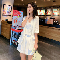 Set 2021 new female little temperament light mature wind three-piece suit suit shorts wear Net red summer two