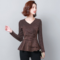 Bright silk base shirt new spring and summer 2021 Korean version of waist skirt small shirt fashion fashion long sleeve foreign style lace top female