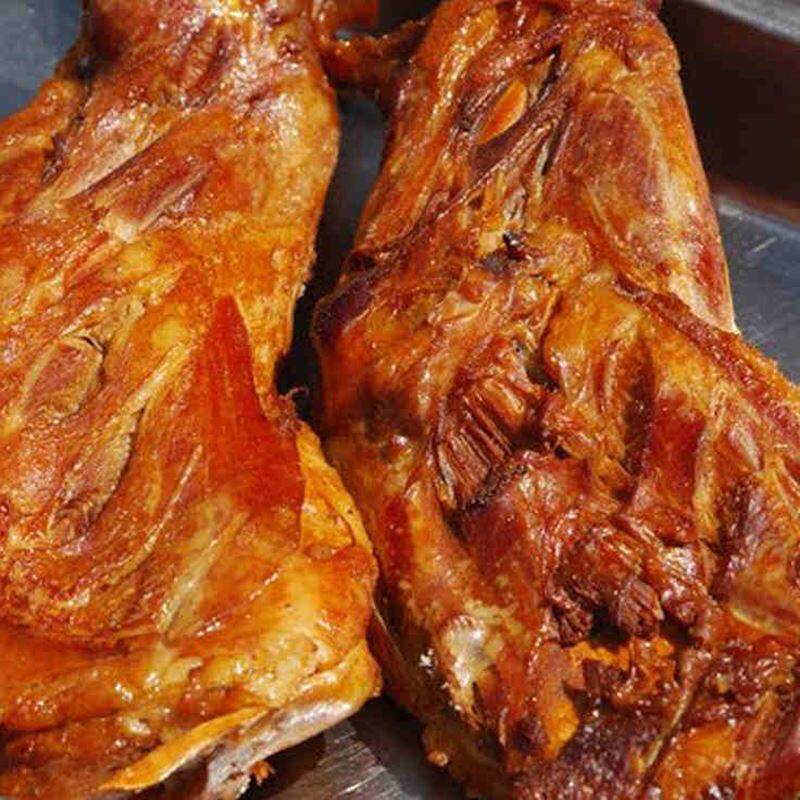 内蒙古特产秘制烤羊腿草原羔羊肉新鲜羊腿肉户外烧烤熟食即食羊腿_不