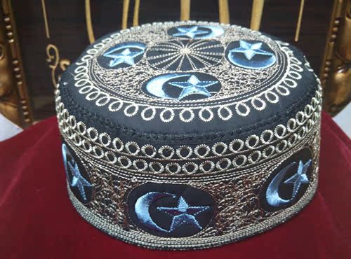 穆斯林伊斯兰教用品清真回族回民新款精品黑色圆顶刺绣男士礼拜帽