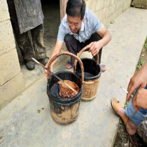 Natural big lacquer Earth lacquer National lacquer Mountain lacquer High quality authentic Vietnamese native lacquer Fine filtration 70 a catty