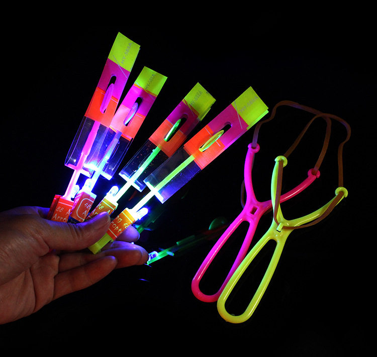 儿童发光玩具弹弓小飞箭夜光弹射闪光夜市地推地摊货源小礼物义乌
