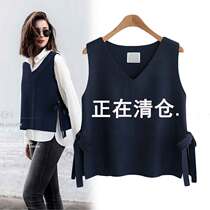 European goods knitted horse vest armor womens sweater lace V-collar small short with shirt cashmere wear wool
