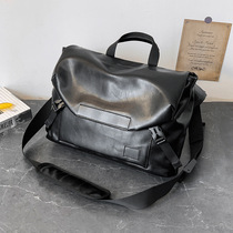 Hong Kong New Fashion Casual 100 Hitch Handbag Men Genuine Leather Brigade Slanted Satchel Men Riding Reflective Single Shoulder Bag