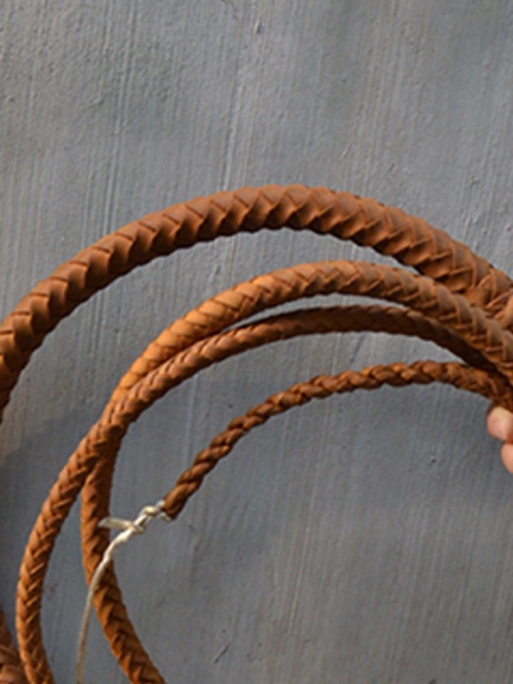 硬汉之选冷钢鞭防身鞭