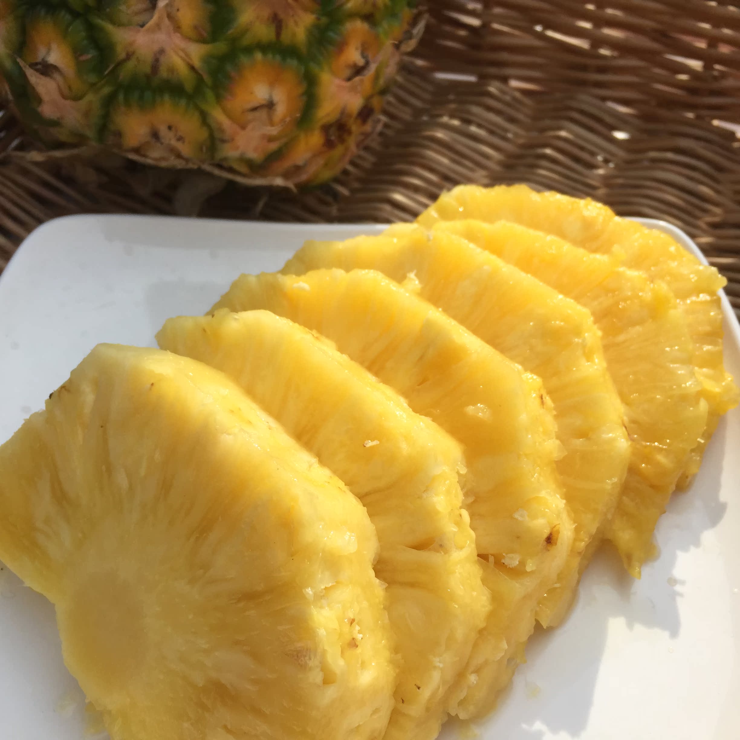 台湾石头地屏东凤梨2颗