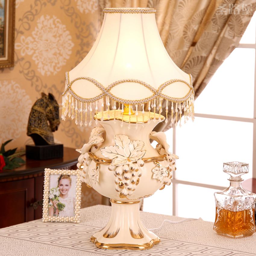 Fort SAN road European - style bedroom adornment furnishing articles creative ceramic sitting room bedroom large desk lamp and practical wedding gift