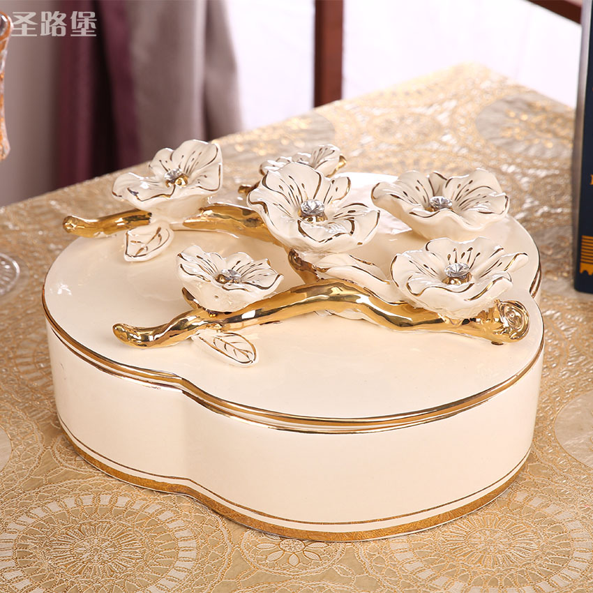 Europe type dry fruit tray frame with cover creative tea table is placed in the living room home large ceramic candy box of continental plate