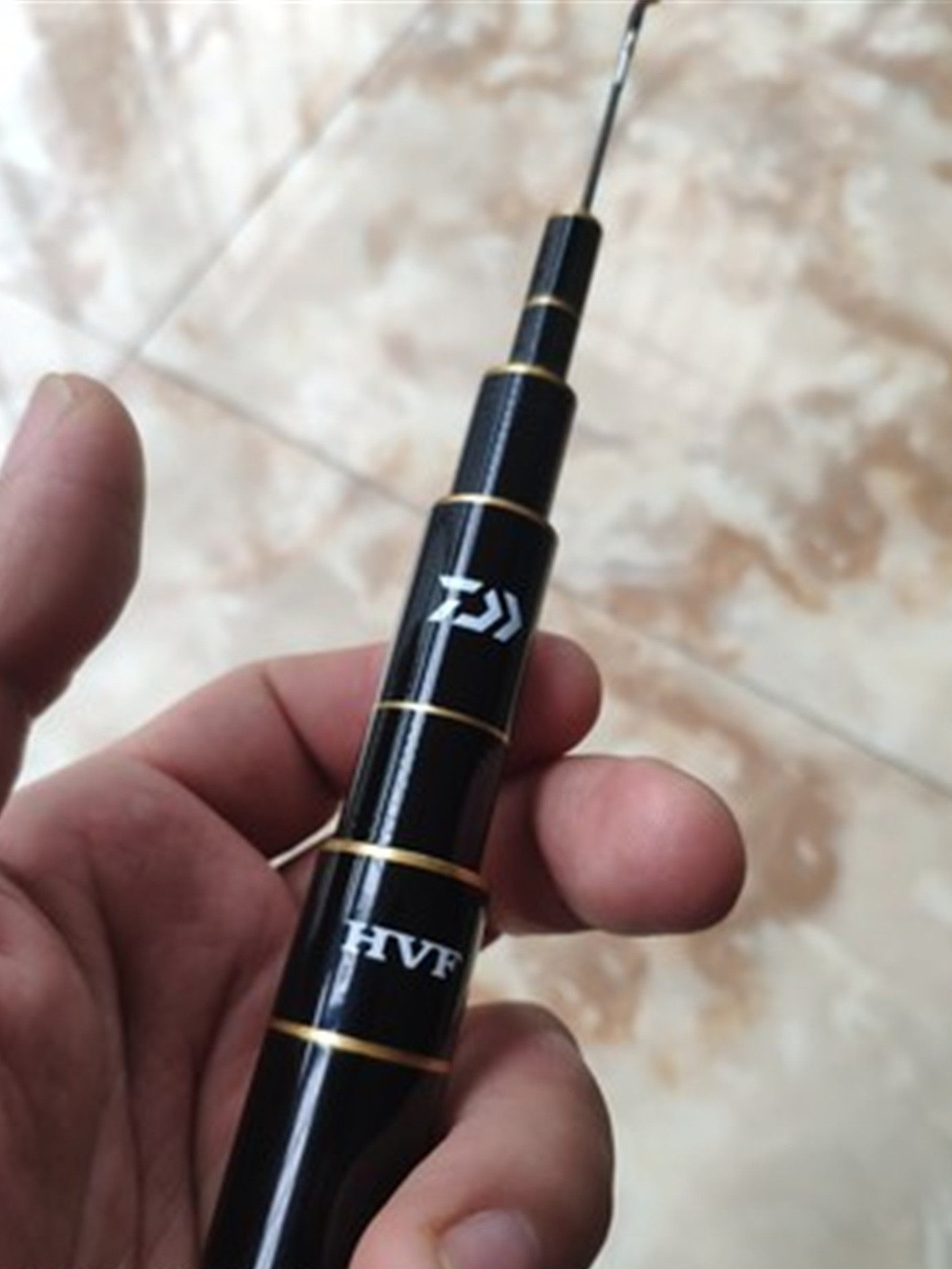 daiwa达亿瓦 一击黑坑大物鱼竿-馨儿时尚咖