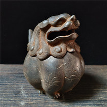 Antique antique hot sale collection Antique iron desk Rui Beast aromatherapy furnace shape mighty good