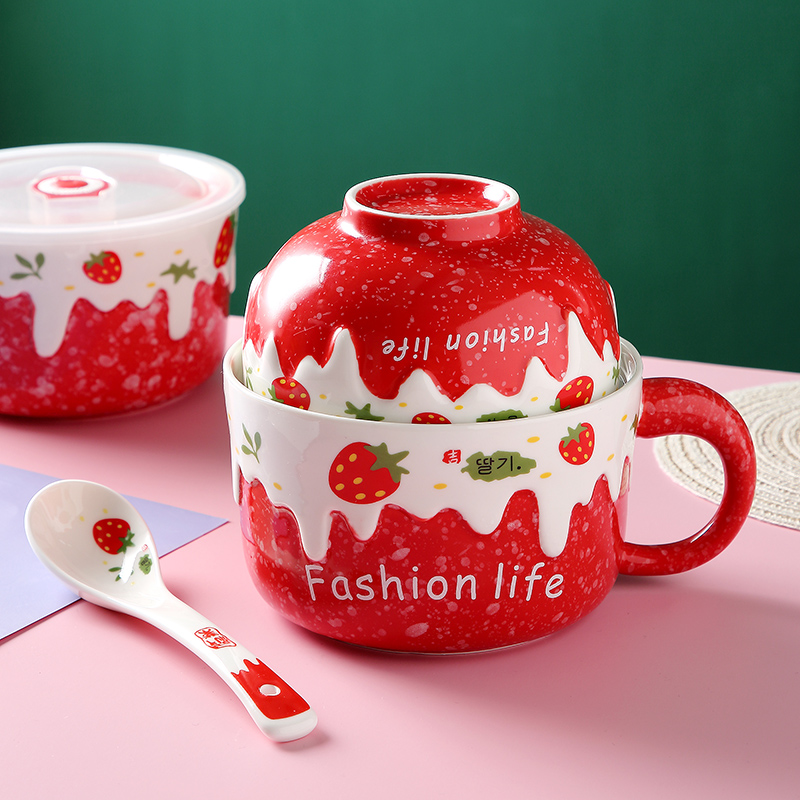 The creative move of strawberry ceramic terms rainbow such as bowl with cover spoon handle jobs single lovely student lunch box household utensils