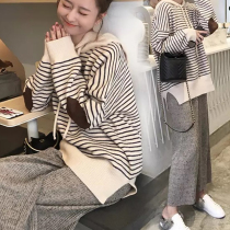 Temperament Fashion Sweatshirt Two Suits Autumn Winter 2021 New Korean Version Casual Wear and Wear Lian Hat Blouses