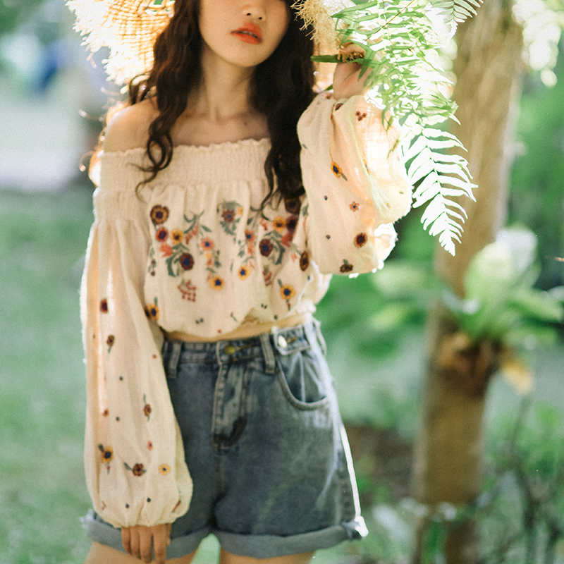 Boho style cotton hemp embroidery one shoulder top female off-shoulder short super fairy 2019 new Thai holiday clothes