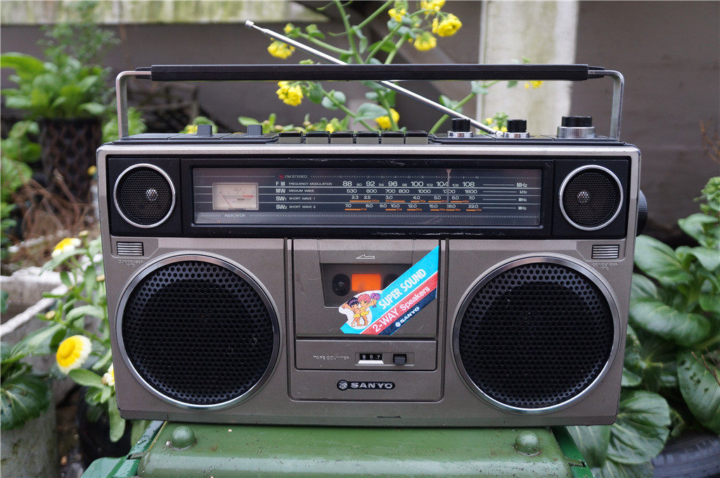 老式日本三洋牌收录机老物件老上海古董收藏怀旧影视道具装饰摆设