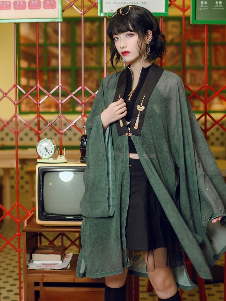 卿棠 国风复古汉元素刺绣印花罩衫-识货二小姐