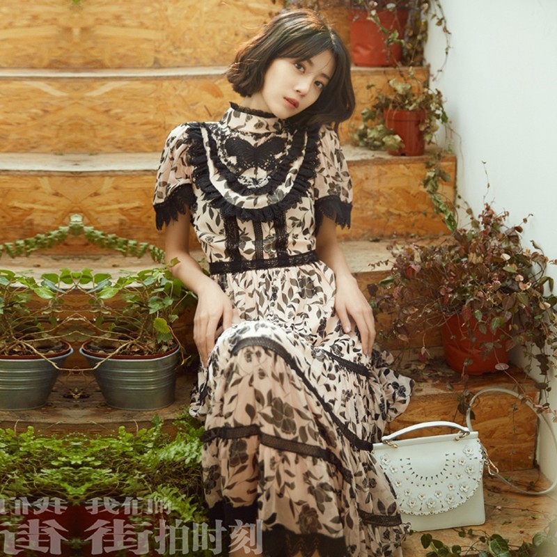 客供真丝玫瑰印花精美宫廷风小立领裸粉色短袖连衣裙-程程服饰853