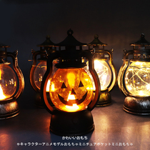 Christmas Halloween retro small oil lamp electronic lamp Horse light coal oil lamp static model desktop swing piece small gift