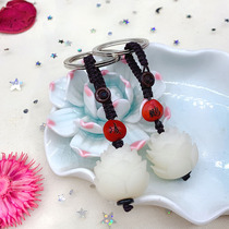Bodhi root seed lotus hand carved keychain car with a couple of models for men and women net red key chain shake sound with the same