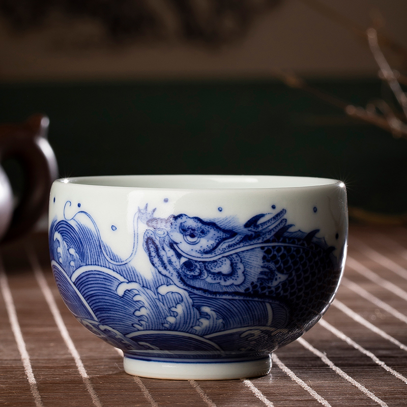 The Master cup single cup bowl of jingdezhen ceramic hand - made porcelain cups to maintain sea grain sample tea cup small tea cups