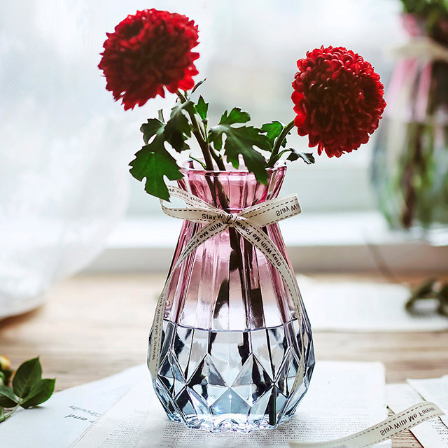 Glass vase transparent hydroponic green dill European home living room decoration garden small fresh dry vase flower arrangement gardening Glass vase transparent hydroponic green dill European home living room decoration garden small fresh dry vase flower arrangement gardening