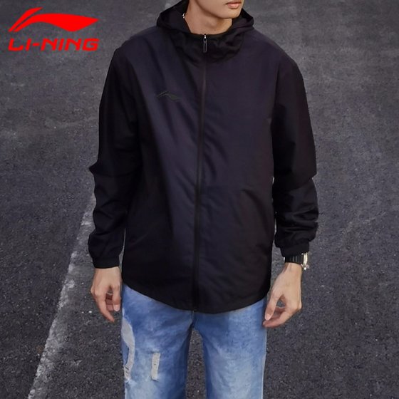 Li Ning sports windbreaker men's autumn new style official genuine loose water-splashing hooded sports jacket
Li Ning sports windbreaker men's autumn new style official genuine loose water-splashing hooded sports jacket