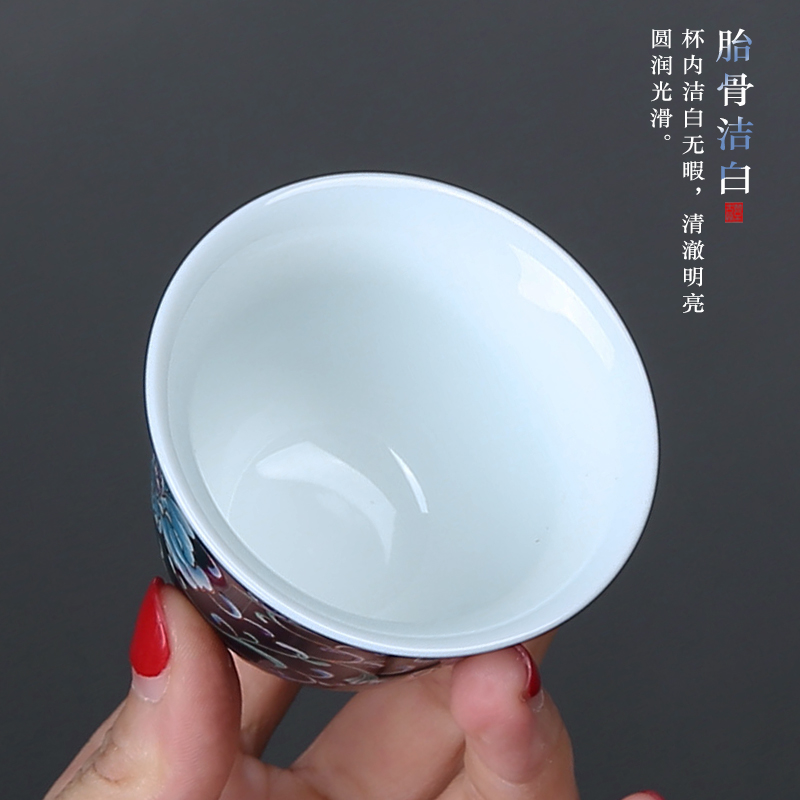 Blue and white porcelain ceramic cups kung fu small single CPU master cup tea sets tea cups at upstream bowl tea cup