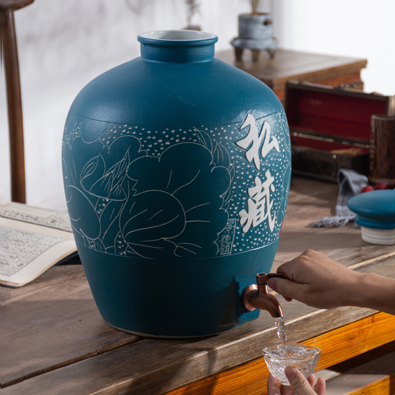 Jingdezhen jar it 10 jins 20 jins 30 jin jin wine liquor 50 household sealed mercifully wine jars