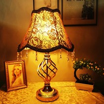 European-style table lamp Bedroom touch modern simple decoration Pastoral retro lamp wireless dimming remote control LED bedside lamp