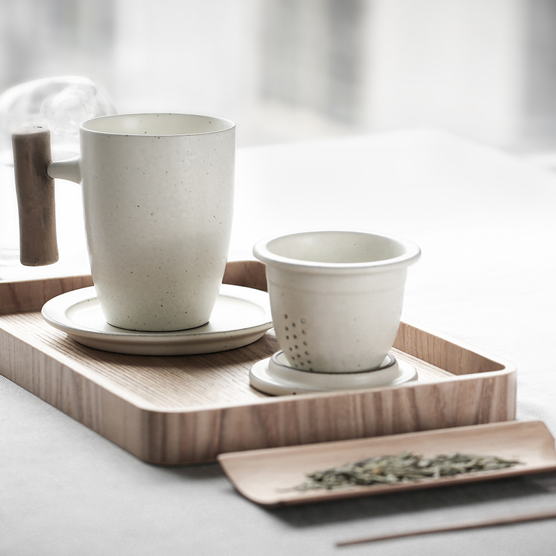 Creative web celebrity ceramic tea cup home wood tie, mark cup filter Japanese contracted white porcelain cup move