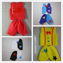 61 Environmentally friendly handmade childrens clothes model boy fashion show parent-child catwalk creative waste use clothing