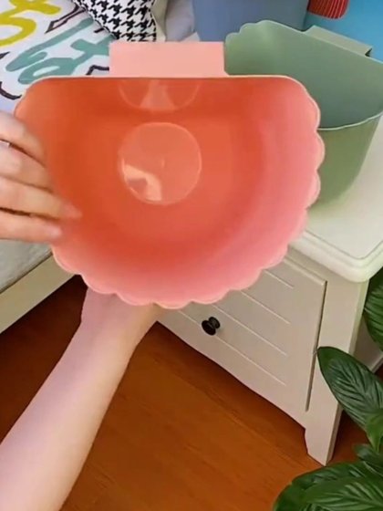 유럽 스타일의 가정용 부엌 매달려 쓰레기통 캔 욕실 캐비닛 도어 매달려 클라우드 쓰레기 캔 스타일과 좋은 외모 유럽 스타일의 가정용 부엌 매달려 쓰레기통 캔 욕실 캐비닛 도어 매달려 클라우드 쓰레기 캔 스타일과 좋은 외모