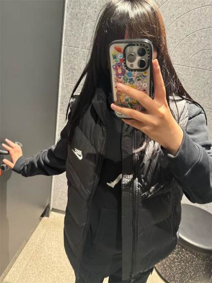 남자와 여자를위한 나이키 스탠드 칼라 다운 조끼 겨울 커플 민소매 바람 방향 및 따뜻한 재킷 조끼 dv1136 남자와 여자를위한 나이키 스탠드 칼라 다운 조끼 겨울 커플 민소매 바람 방향 및 따뜻한 재킷 조끼 dv1136