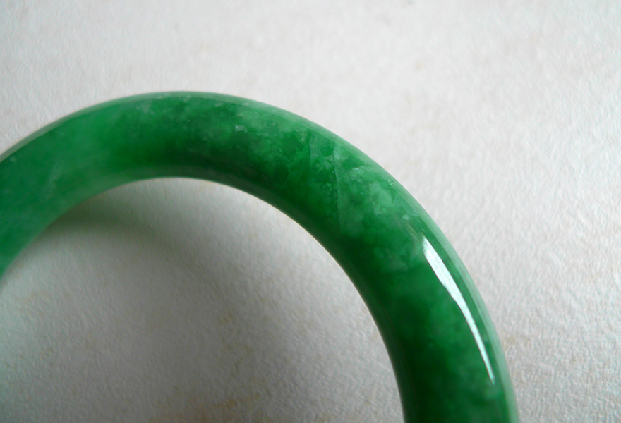 内径54mm老坑冰糯种满绿翡翠圆条手镯 54.36g