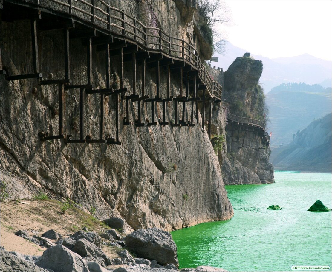 秦岭古道中有名气的道很多,如褒斜道,子午道,连云栈道等,每条道都承载