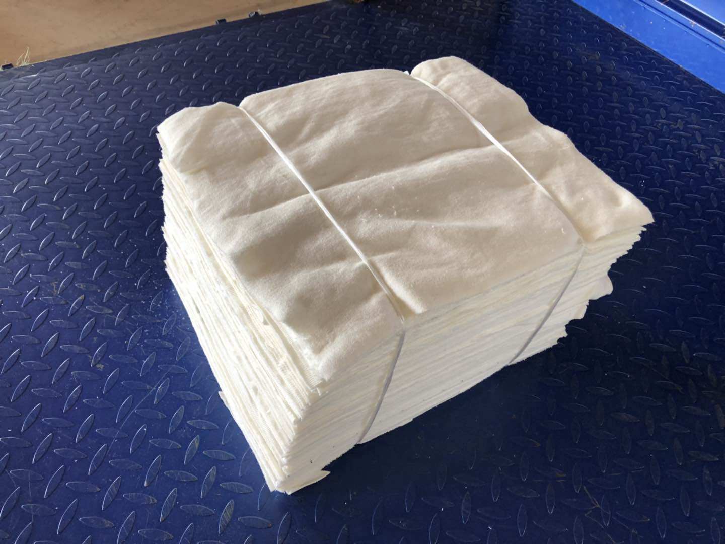 擦机布全棉工业抹布纯棉白色标准尺寸吸水吸油擦油布大块碎布布料