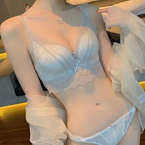 Vidifen Sexy lingerie female small breasts gathered to receive the secondary milk upper to adjust the type deep V lace without steel ring bra hood