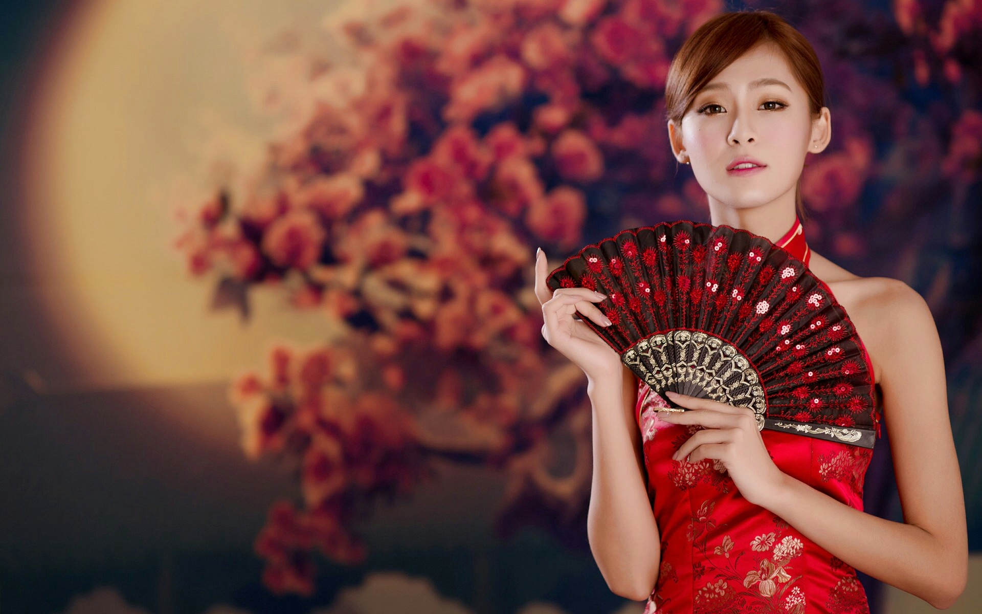 穿上古韵旗袍,当最倾城倾国的女子!