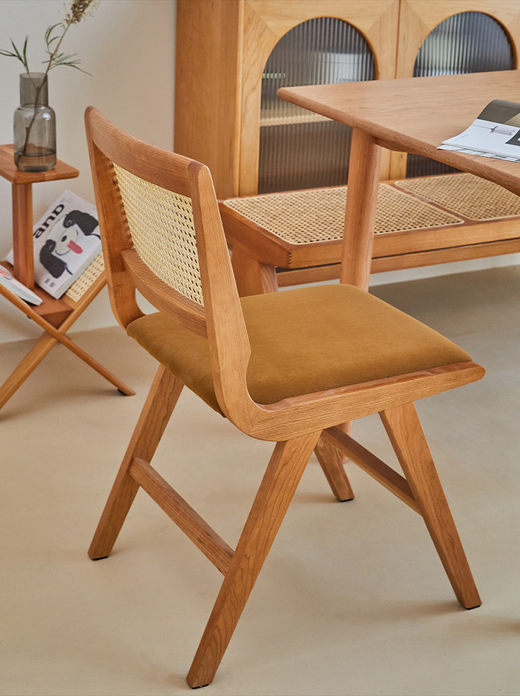 日式樱桃木餐椅简约现代家用ins化妆椅北欧藤编实木休闲靠背椅子