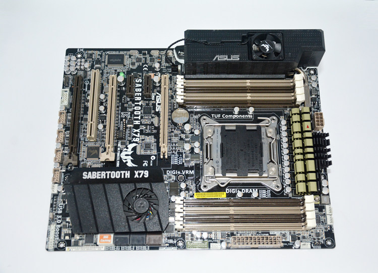 asus/华硕 sabertooth x79 2011 主板 剑齿虎超频游戏主板